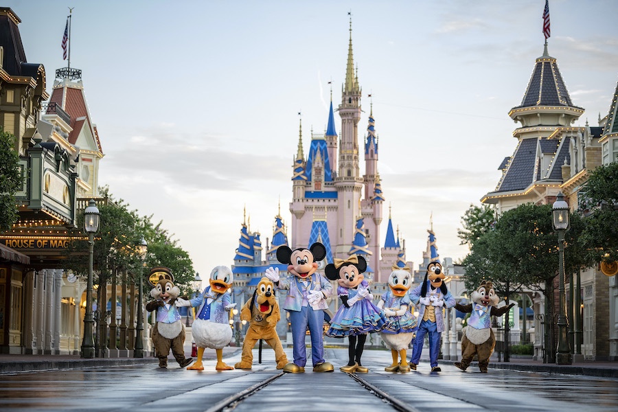 CINDERELLA CASTLE CHARACTERS